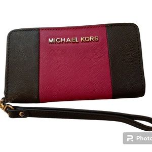 Michael Kors Wristlet Colorblock